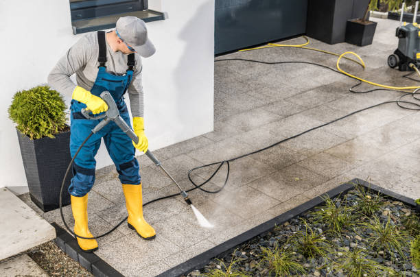 Best Roof Pressure Washing  in Lake Holm, WA